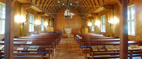 Fischerkirche Born - Copyright: © Je-str