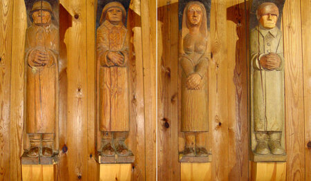 Holzfiguren in der Borner Fischerkirche